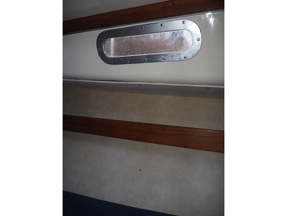 Cabin en avant, H&eacute;bergements